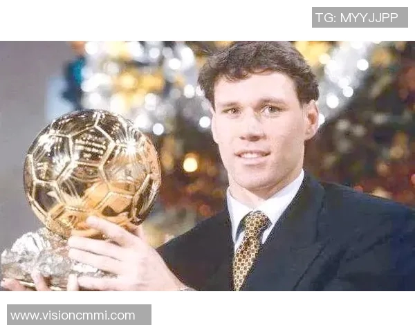 被足球绊倒的十号球星如何逆袭重回赛场成就传奇瞬间