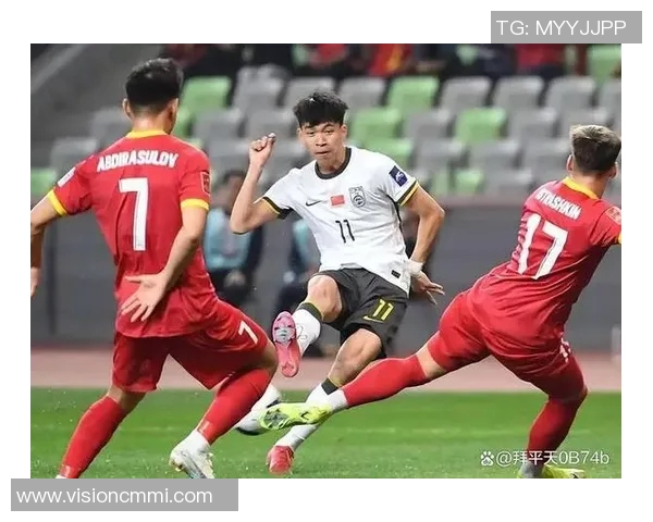 中国足球风云人物解析 聚焦当前最受瞩目的本土与外籍球星 中国足球风云人物解析 聚焦当前最受瞩目的本土与外籍球星